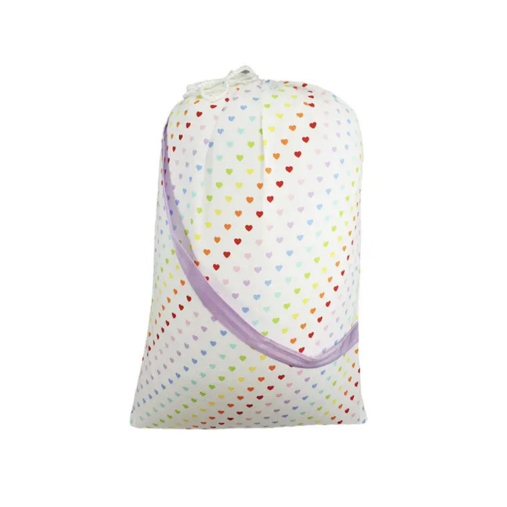 Tiny Hearts Hold All